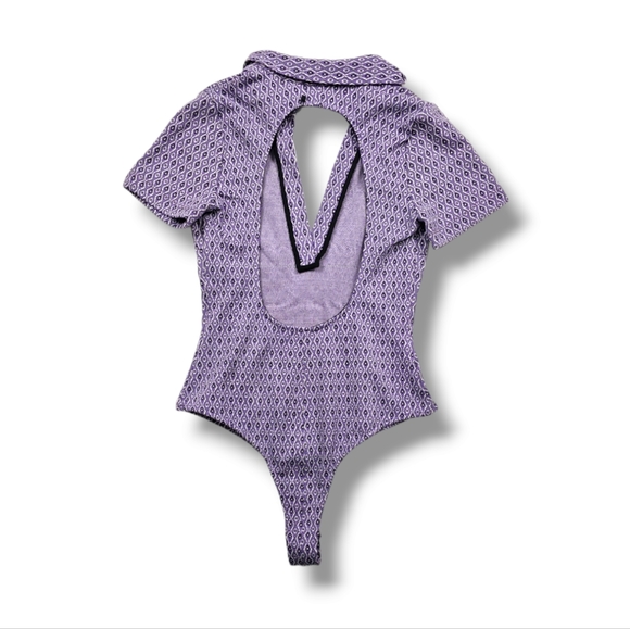🌞NWOT Zara Geometric Open-Back Collared V-Neck Short Sleeve Bodysuit Lilac M - Picture 7 of 10